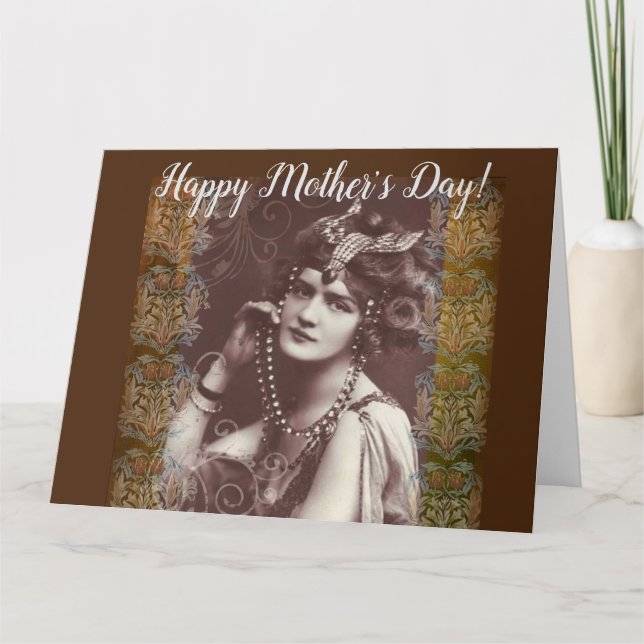 Tarjeta Chica de Fiesta de época sobre tapices victorianos (Anverso)