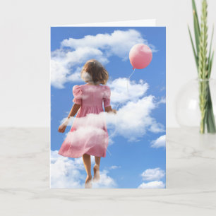 Tarjeta Chica Flotando En Nubes Con Balón