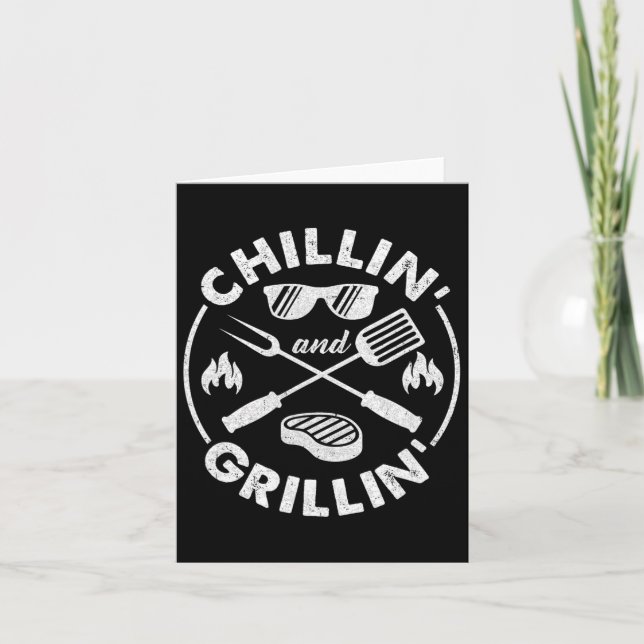 Tarjeta Chillin Y Grillin Costume Funny Bbq Grill Dad (Anverso)
