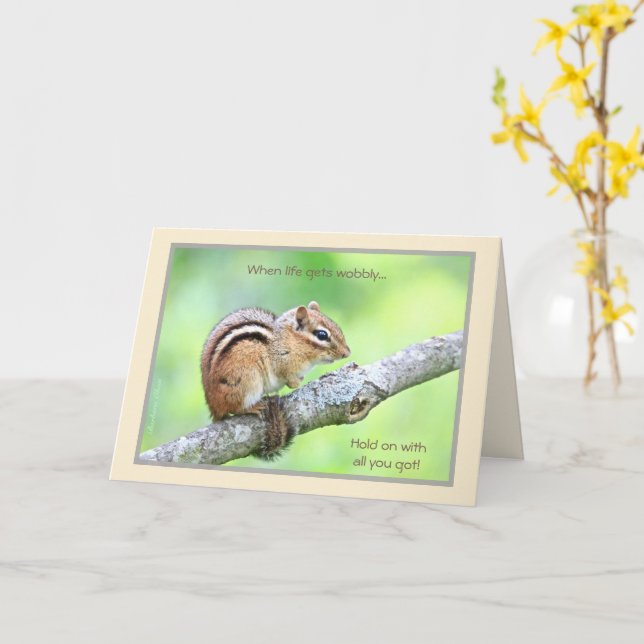 Tarjeta Chipmunk: Espera con todo lo que tienes (flor amarilla)