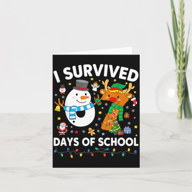 Tarjeta Christmas I Survived 67 Days Of School Funny Meme  (Anverso)