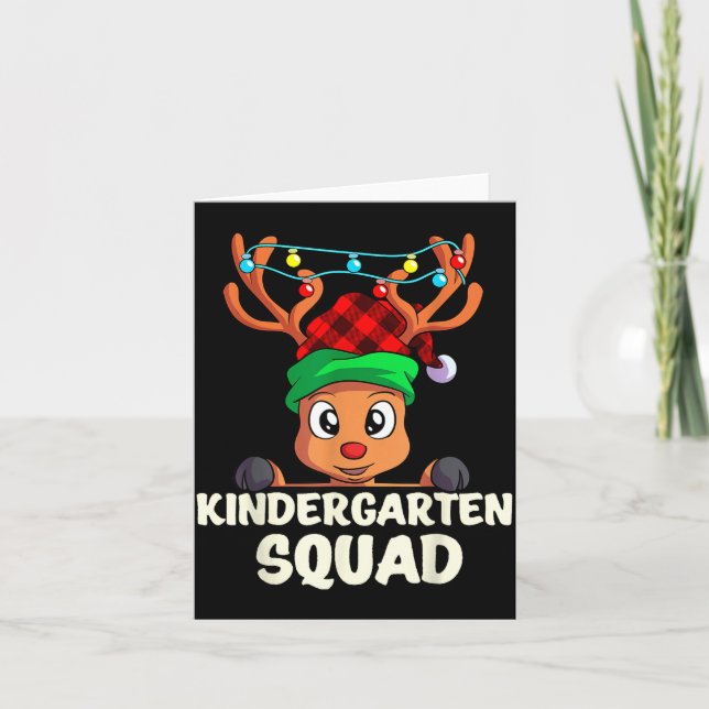 Tarjeta Christmas Kindergarten Squad Red Buffalo Plaid Rei (Anverso)