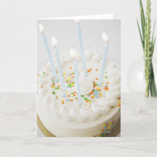 Tarjeta Cierra la tarta de cumpleaños con velas de cumplea
