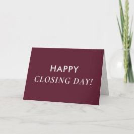Tarjeta Classic Key Closing Day Maroon Real Estate Agent