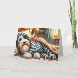 Tarjeta Collie con barba de cumpleaños usando pijamas