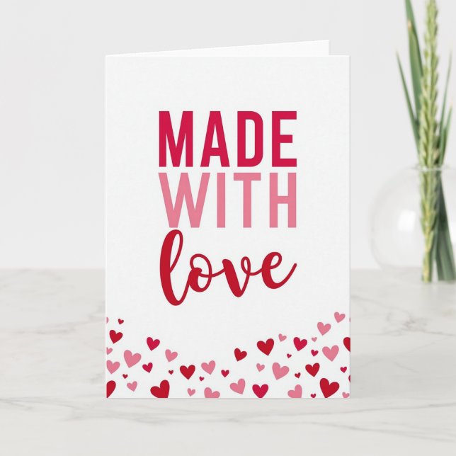 Tarjeta con patrón de corazón hecha con amor (Anverso)