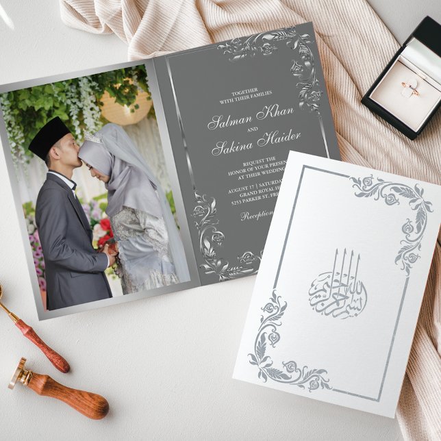 Tarjeta Con Relieve Metalizado Boda musulmana de fotografía gris floral plateada (Subido por el creador)