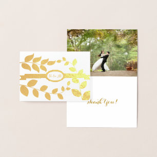 Tarjeta Con Relieve Metalizado Boda sale en oro con texto Personalizado de Inicia