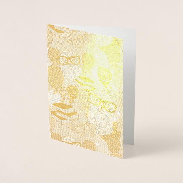 Tarjeta Con Relieve Metalizado Búho en rosas rojas (Anverso)