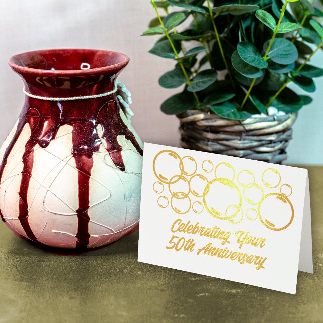 Tarjeta Con Relieve Metalizado Burbujas por la celebración del 50° aniversario (50th anniversary with a bubble design.)