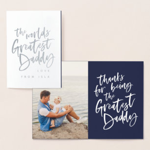 Tarjeta Con Relieve Metalizado El mejor día de los padres papis del mundo