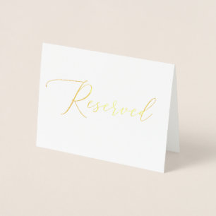 Tarjeta Con Relieve Metalizado Elegante boda de oro. Signo de reserva de script c