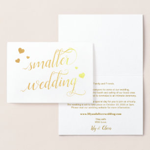 Tarjeta Con Relieve Metalizado Elegante guión dorado Boda menor de tamaño reducid
