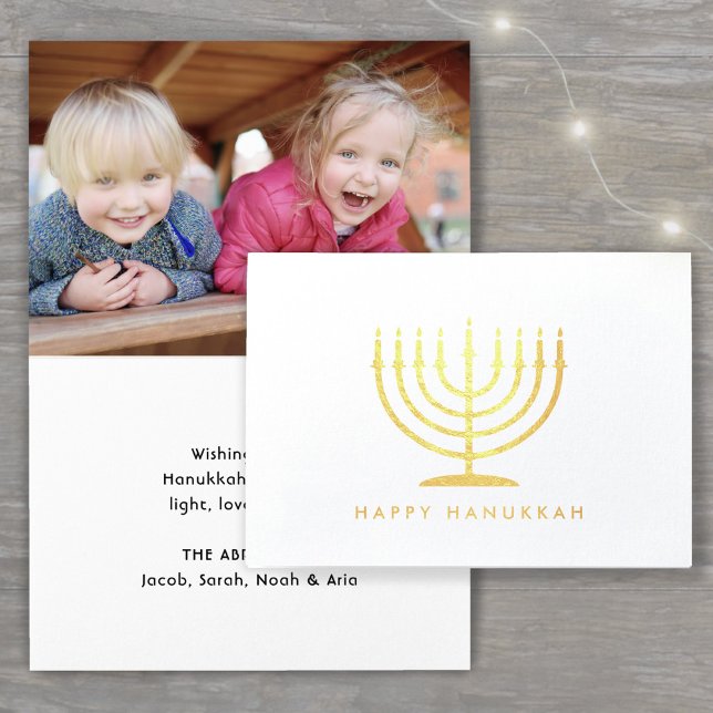 Tarjeta Con Relieve Metalizado Feliz Hanukkah Simple Moderno Menorah Una foto (Subido por el creador)