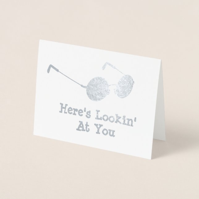 Tarjeta Con Relieve Metalizado Gafas redondas - Aquí están viendo sus especificac (Anverso)