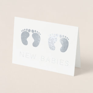 Tarjeta Con Relieve Metalizado Gemelos Recienes nacidos plateados