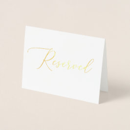 Tarjeta Con Relieve Metalizado Letrero Reservado Minimalista Boda de Lujo en Oro