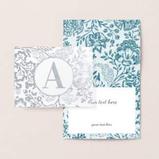 Tarjeta Con Relieve Metalizado Monograma floral elegante de oro o plata