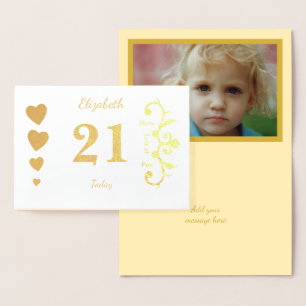 Tarjeta Con Relieve Metalizado Oro de cumpleaños 21 personalizado