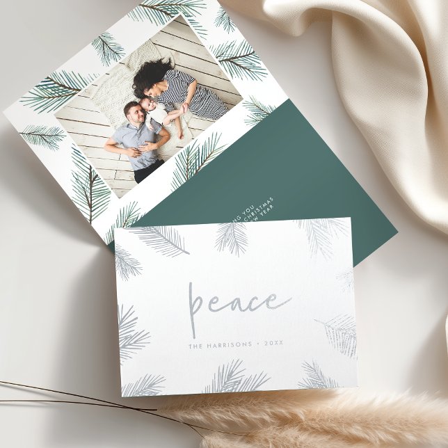 Tarjeta Con Relieve Metalizado Pine Boughs | Plata fotográfica (Subido por el creador)
