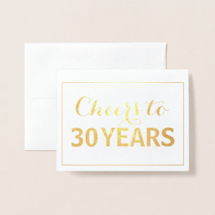 Tarjeta Con Relieve Metalizado Saludos de oro a 30 años cumpleaños