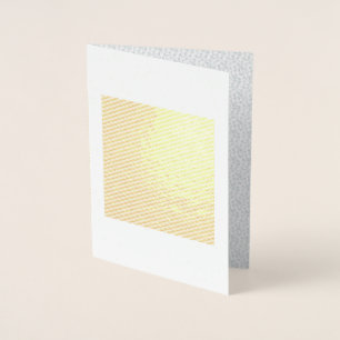 Tarjeta Con Relieve Metalizado Una superficie completamente blanca e incansable l