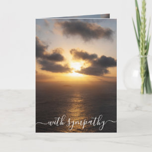 Tarjeta Con simpatía por la puesta de sol sobre las condol