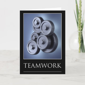 Tarjeta Concepto de equipo con ruedas de engranajes