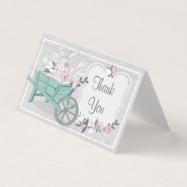 Tarjeta conejo primaveral gris rubor floral plegado gracia