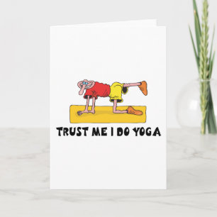 Tarjeta Confíe en que yo hace el regalo de la yoga