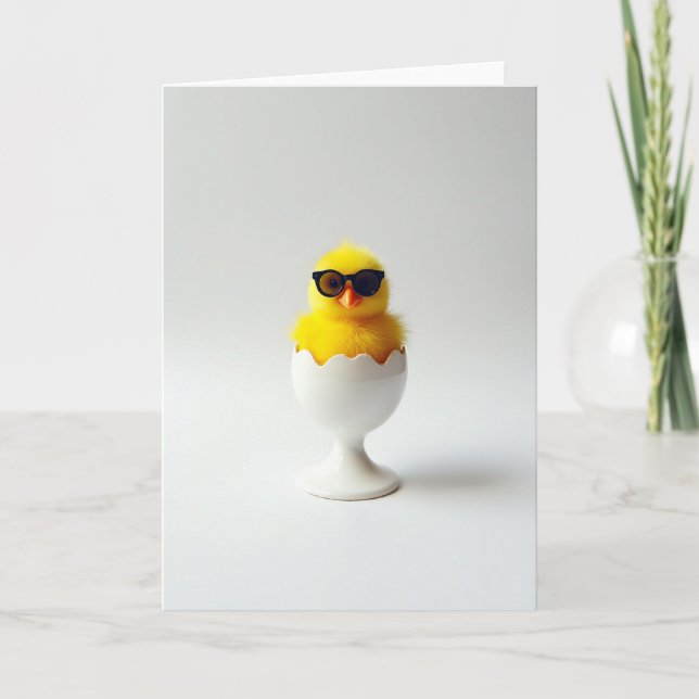 Tarjeta Cool Chick Hatching Day Card (Anverso)