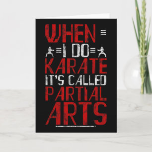 Tarjeta Cuando hago Karate se llama amputación de artes pa