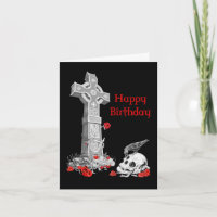 Cuervo, cruz y cráneo