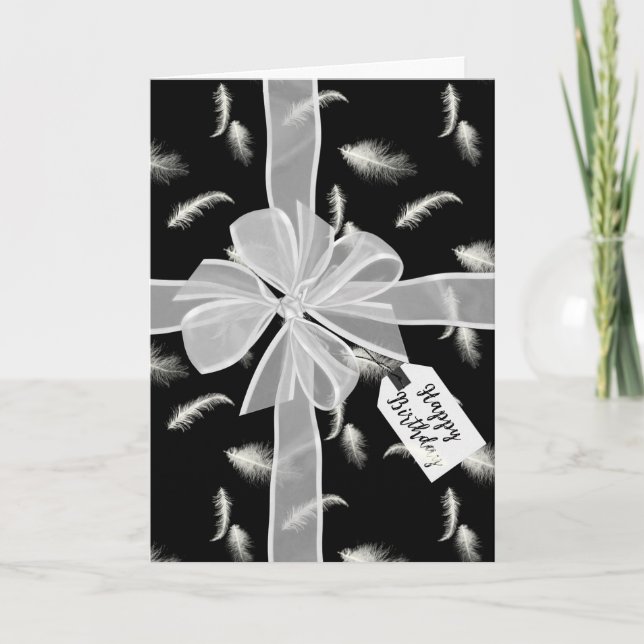 Tarjeta Cumpleaños Bow On Feathers (Anverso)