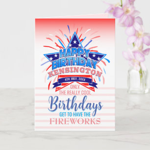 Tarjeta Cumpleaños caprichoso del 4 de julio con fuegos ar