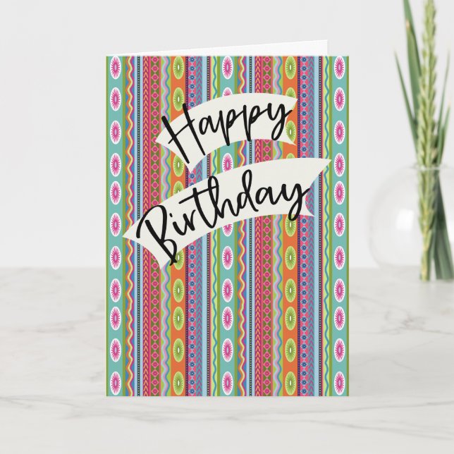 Tarjeta Cumpleaños con coloridas franjas estampadas (Anverso)