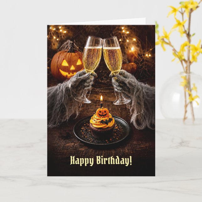 Tarjeta Cumpleaños de Halloween con champán de magdalena (flor amarilla)