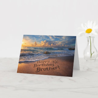Tarjeta Cumpleaños de hermano en la playa con el océano