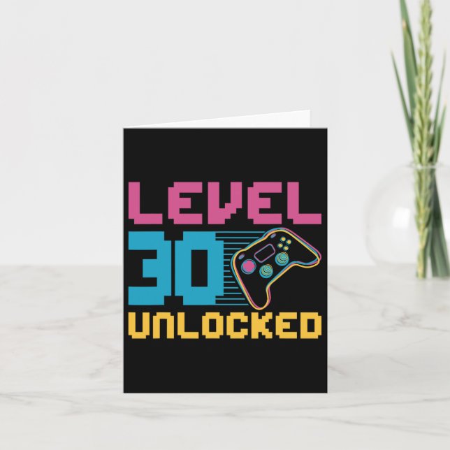 Tarjeta Cumpleaños de juegos sin bloquear de nivel 30 (Anverso)