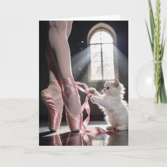 Tarjeta Cumpleaños de la nieta Bailarina con gatito (Anverso)