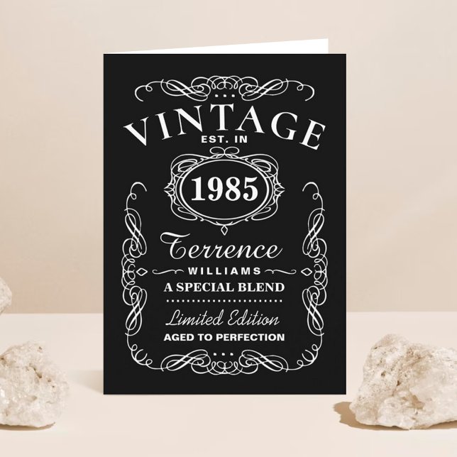 Tarjeta Cumpleaños de la tipografía moderna en blanco y ne (Subido por el creador)