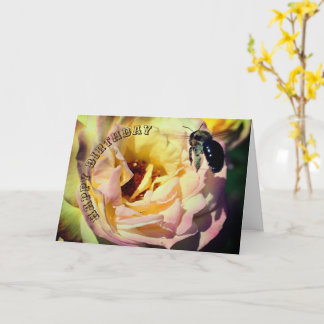 Tarjeta Cumpleaños De Las Flores De Abeja Y Rosa