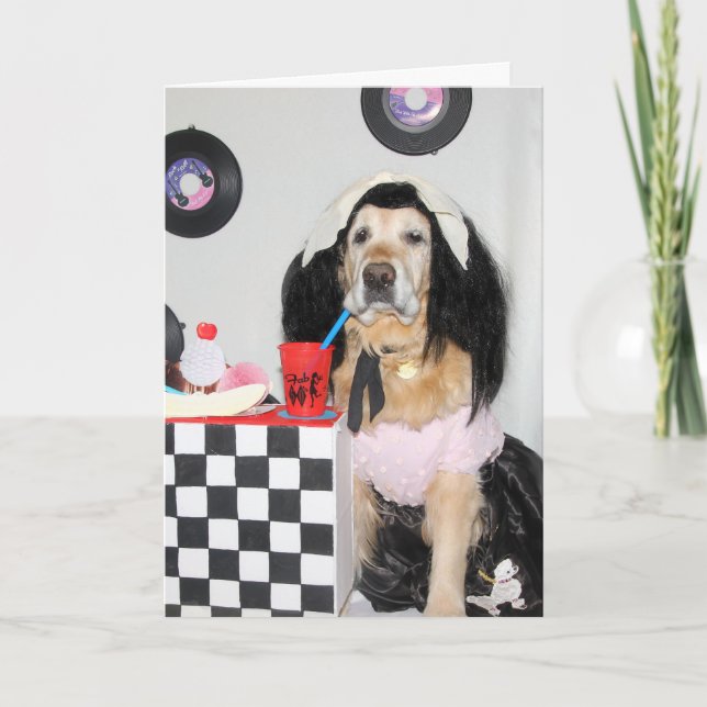 Tarjeta Cumpleaños del chica de los años 50 del golden (Anverso)