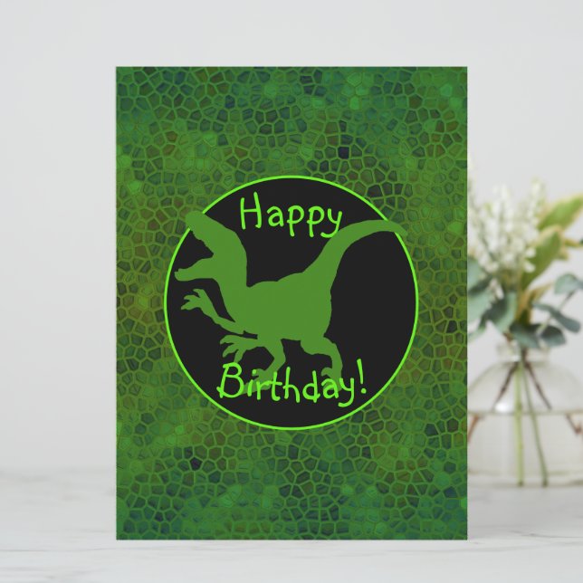 Tarjeta ¡Cumpleaños Feliz con Piel de Dinosaurio Verde!  (Anverso de pie)