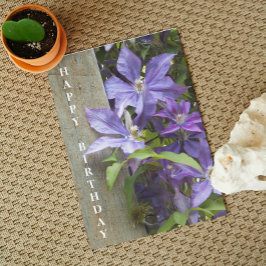 Tarjeta Cumpleaños floral de Clematis púrpura