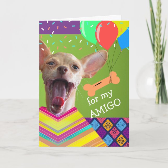 Tarjeta Cumpleaños lindo Chihuahua para una carta de bizco (Anverso)