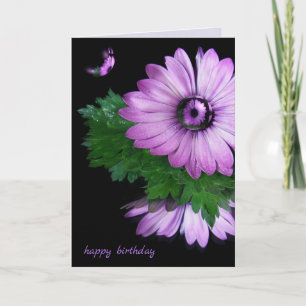 Tarjeta cumpleaños margarita morada con reflejo de burbuja