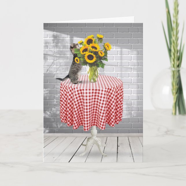 Tarjeta Cumpleaños Tabby Cat Con Bouquet De Girasol (Anverso)