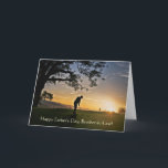 Tarjeta Cuñado Feliz Día del Padre con Golfista<br><div class="desc">Si a tu cuñado le gusta jugar golf,  esta podría ser la tarjeta perfecta del Día del Padre para él,  celebrando todo sobre el deporte.</div>