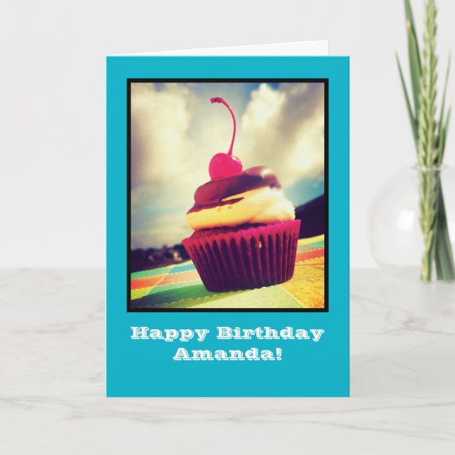 Tarjeta Cupcake Colorido con Cereza Encima (Anverso)